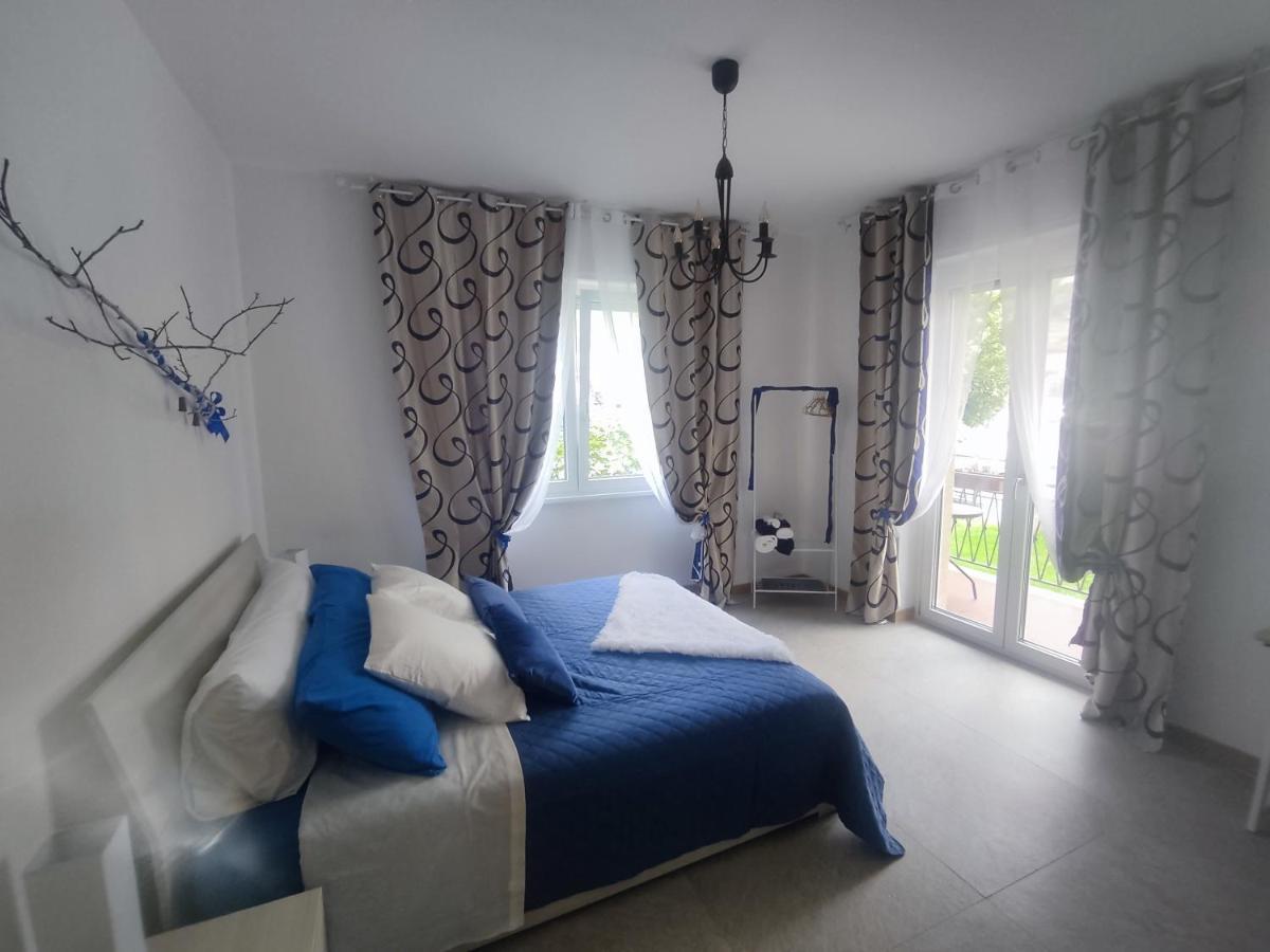 Tirano Express Luxury Apartments Eksteriør bilde