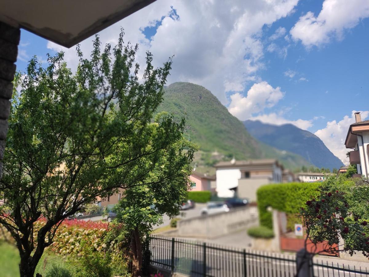 Tirano Express Luxury Apartments Eksteriør bilde