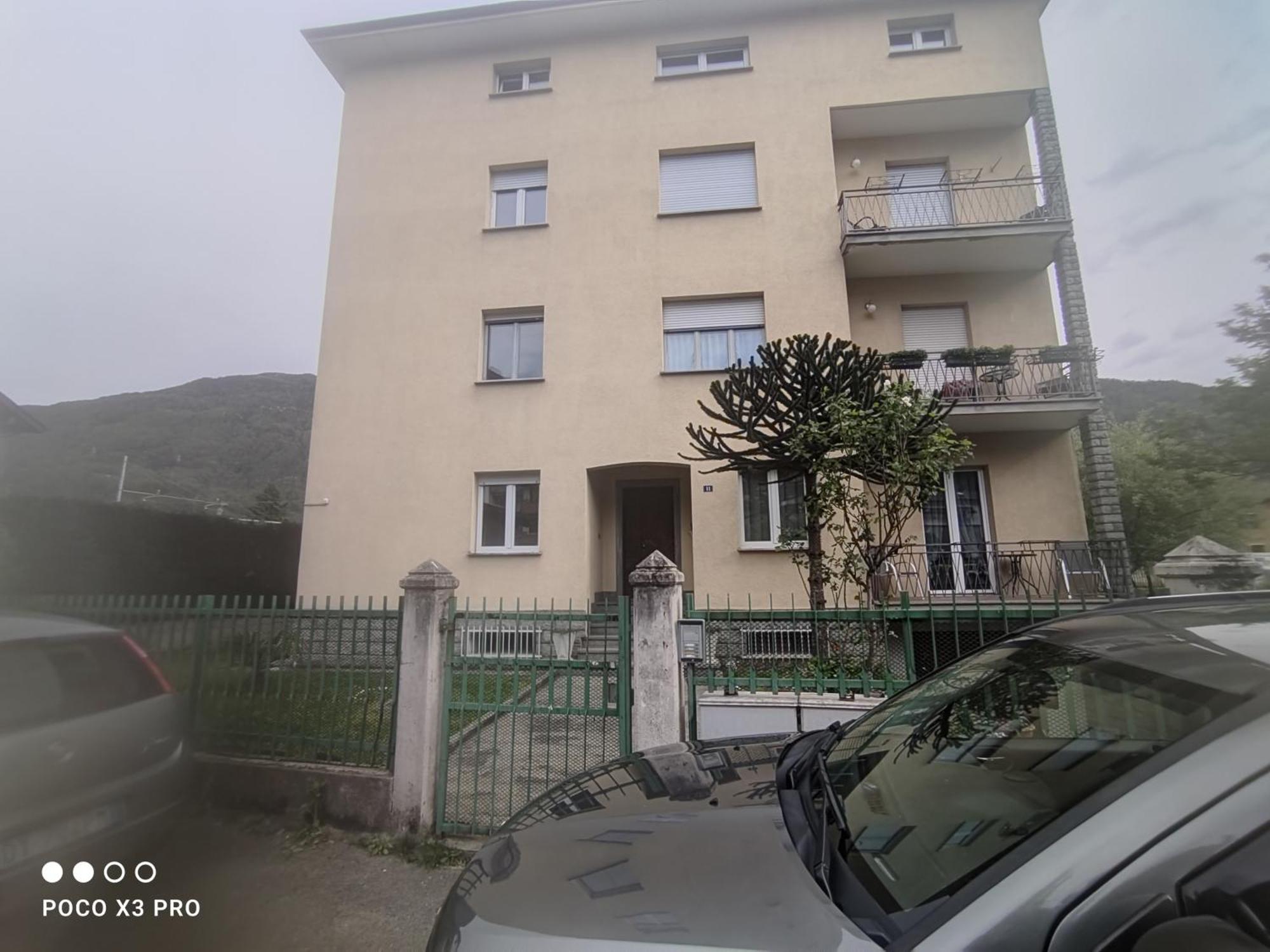 Tirano Express Luxury Apartments Eksteriør bilde